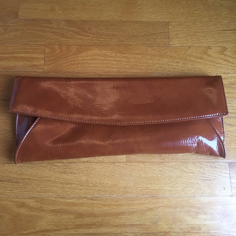 Melie Bianco Clutch